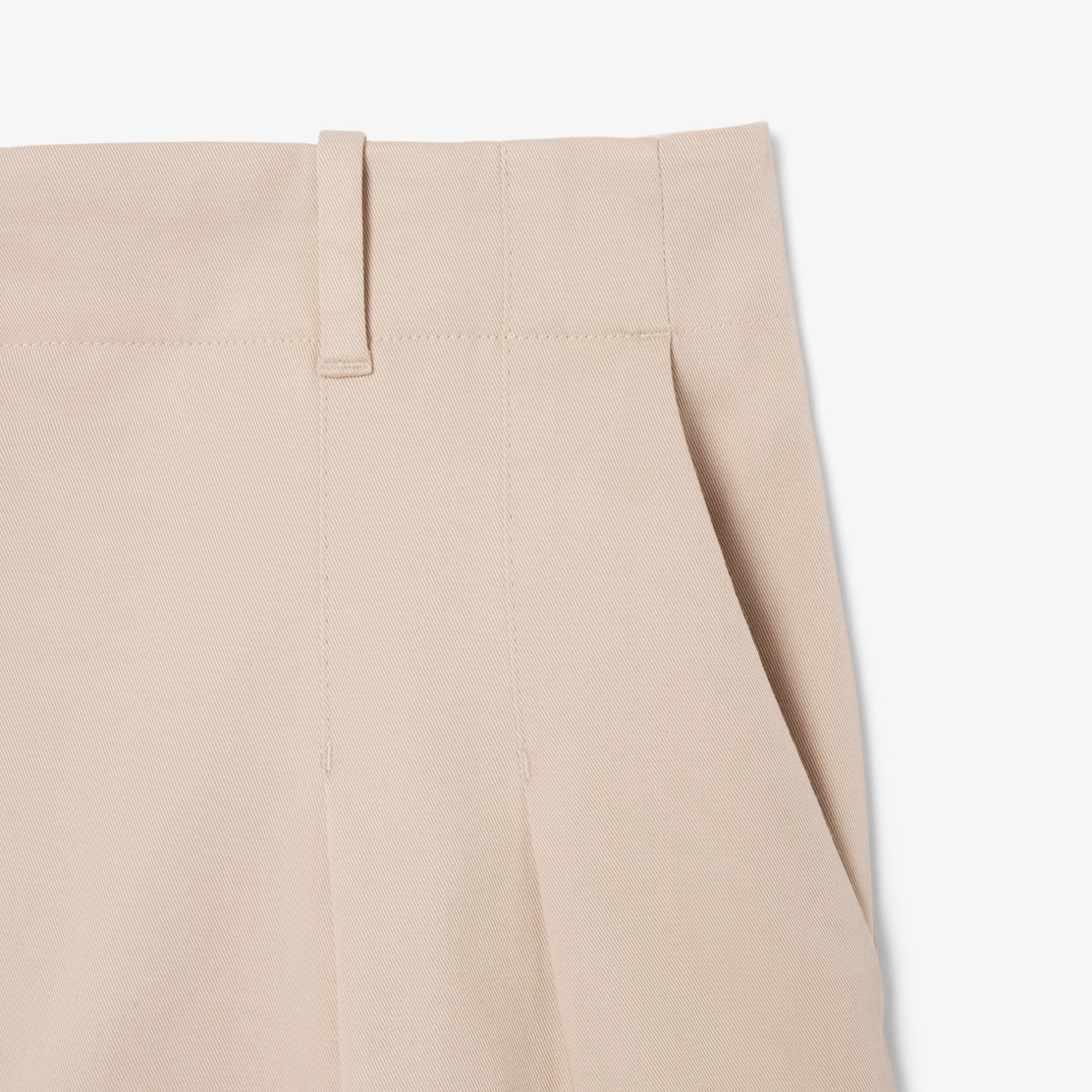 Εικόνα της Γυναικείο Pleated Gabardine Σορτς