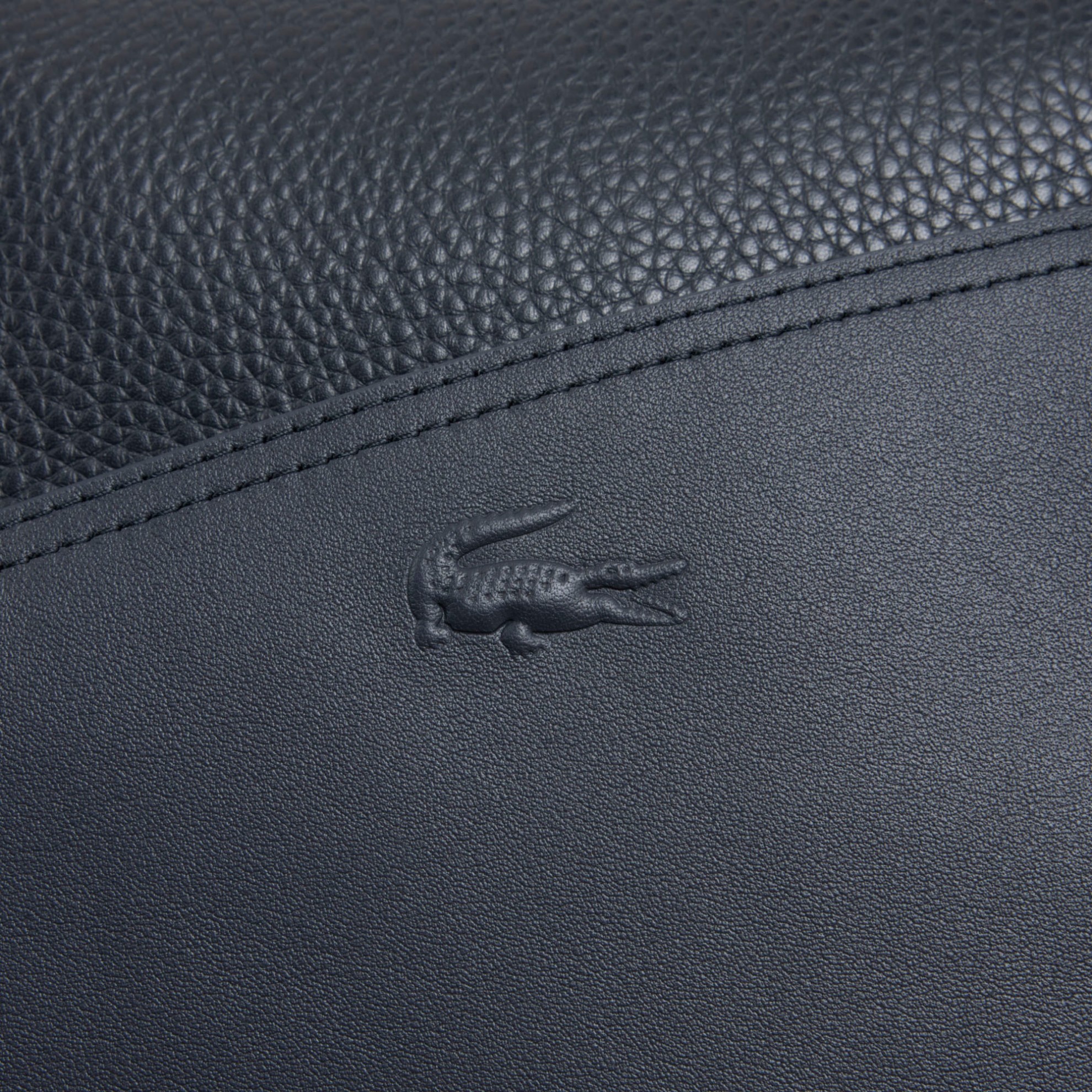 Εικόνα της Club Lacoste Grain Leather Weekend Τσάντα 