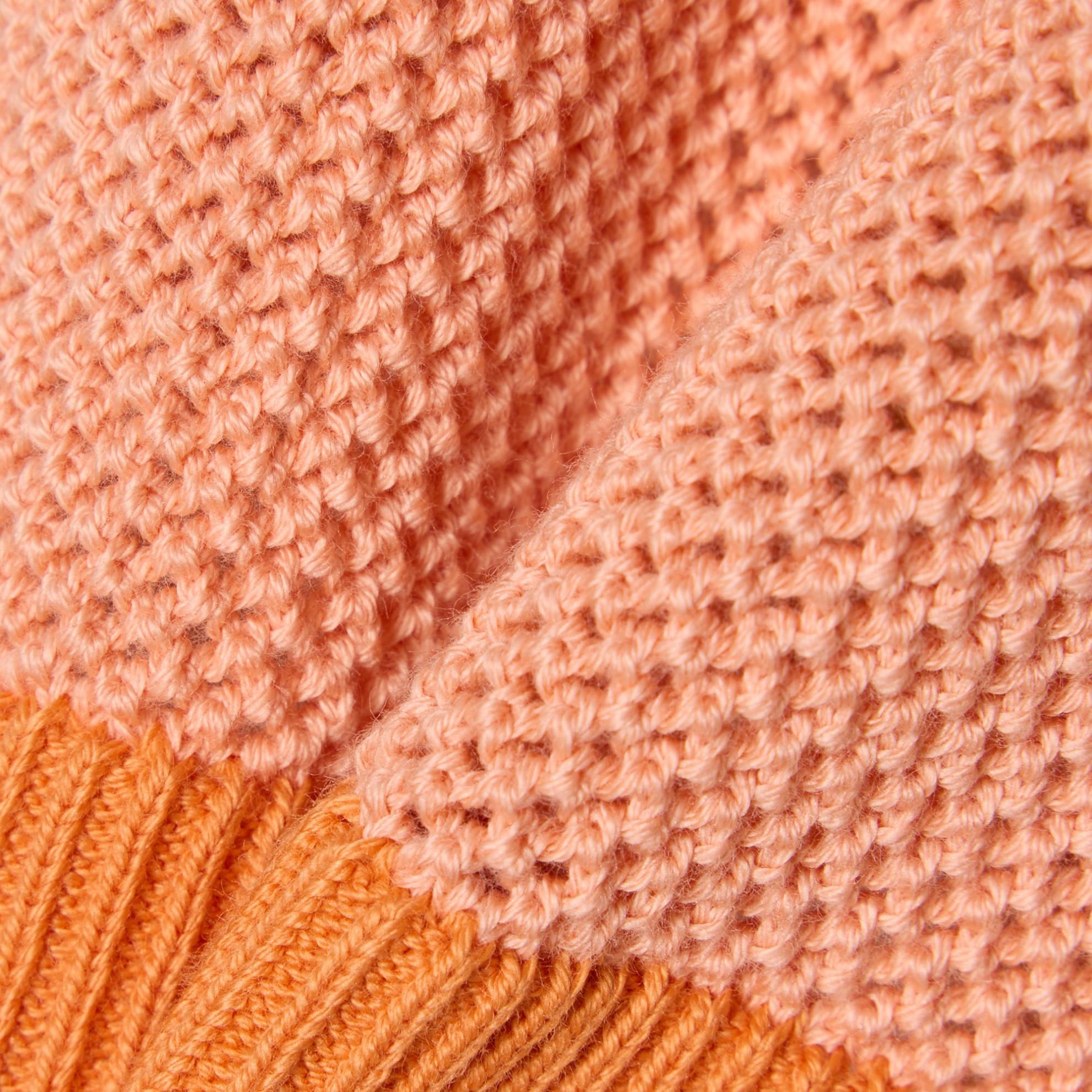 Εικόνα της Γυναικείο Mesh Knit Ριγέ Σορτς